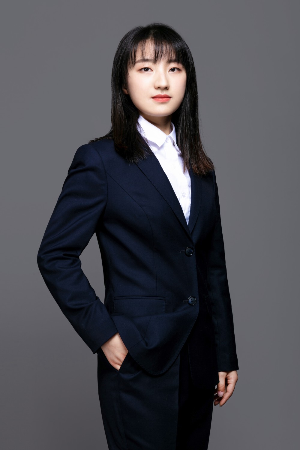 杨一凡